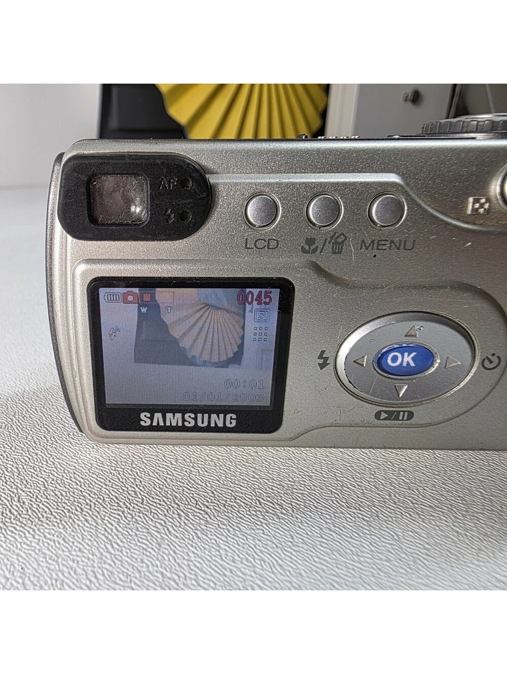 Samsung Digimax 240 Silver 2MP 1.6